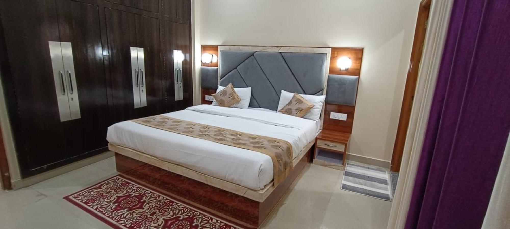 The Five Dimension Apartment อัครา ภายนอก รูปภาพ