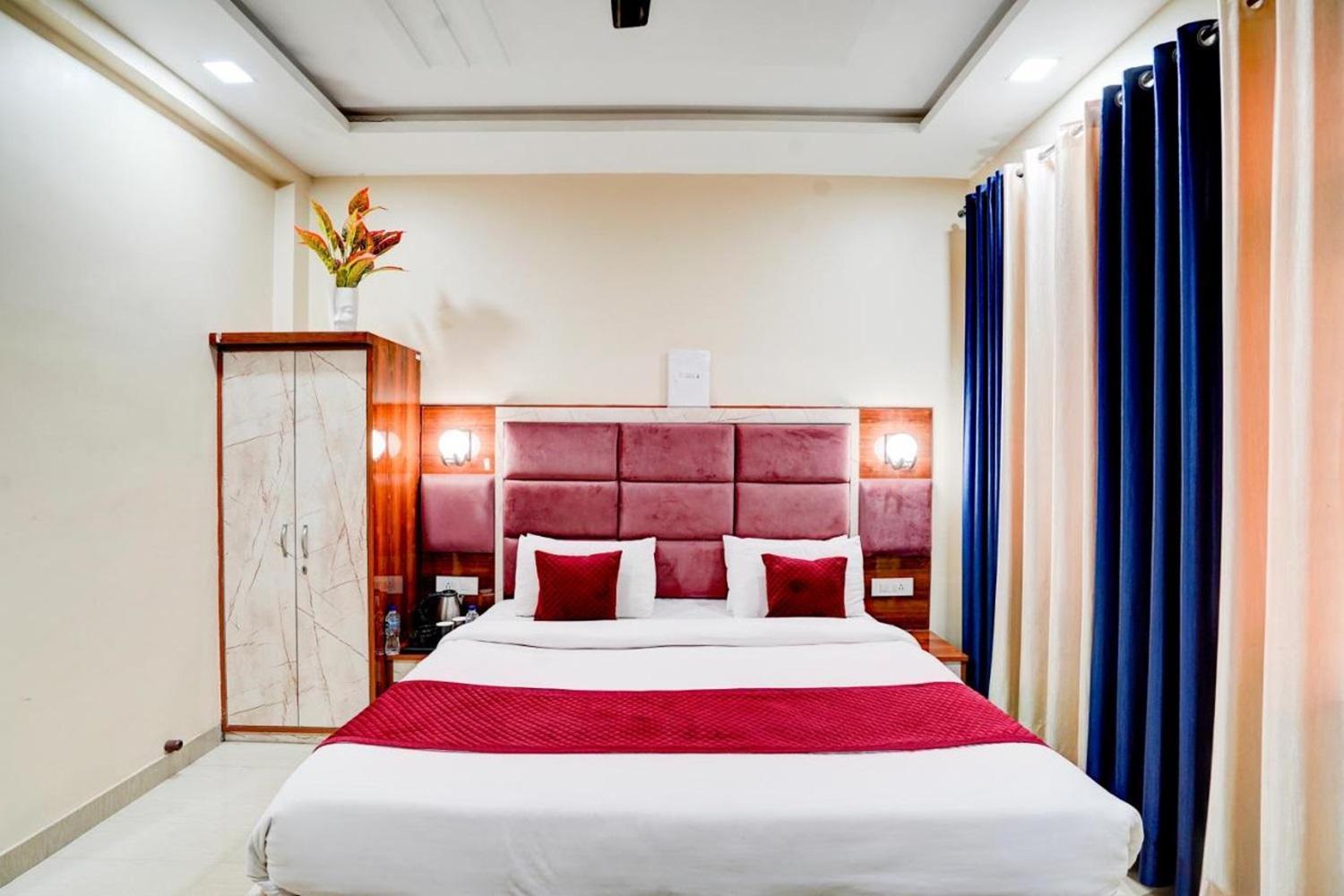 The Five Dimension Apartment อัครา ภายนอก รูปภาพ